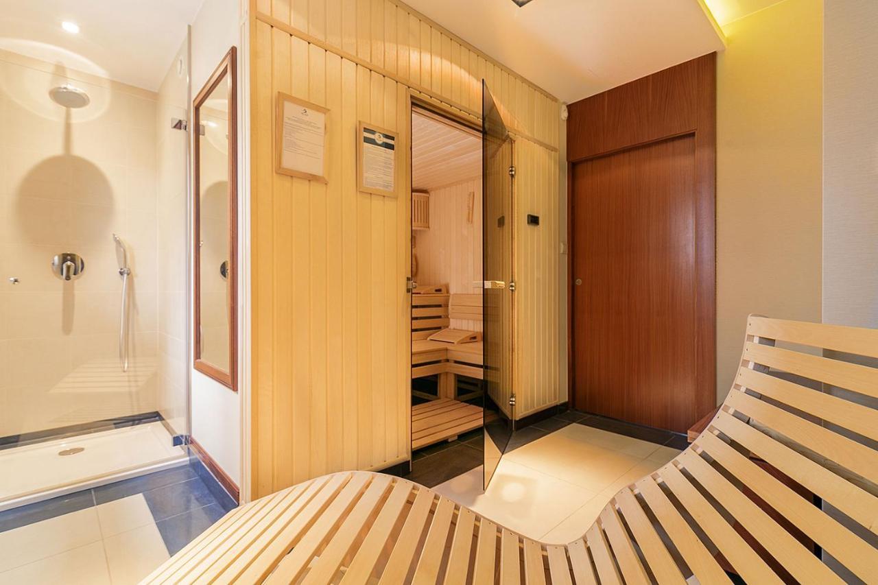 סופוט Apartment With Terrace And Sauna By Grand Apartments מראה חיצוני תמונה