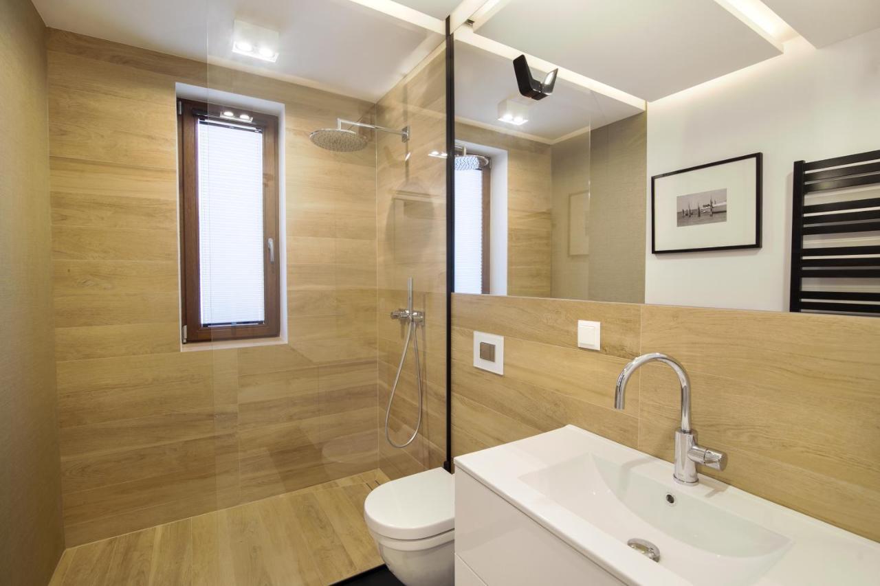 סופוט Apartment With Terrace And Sauna By Grand Apartments מראה חיצוני תמונה